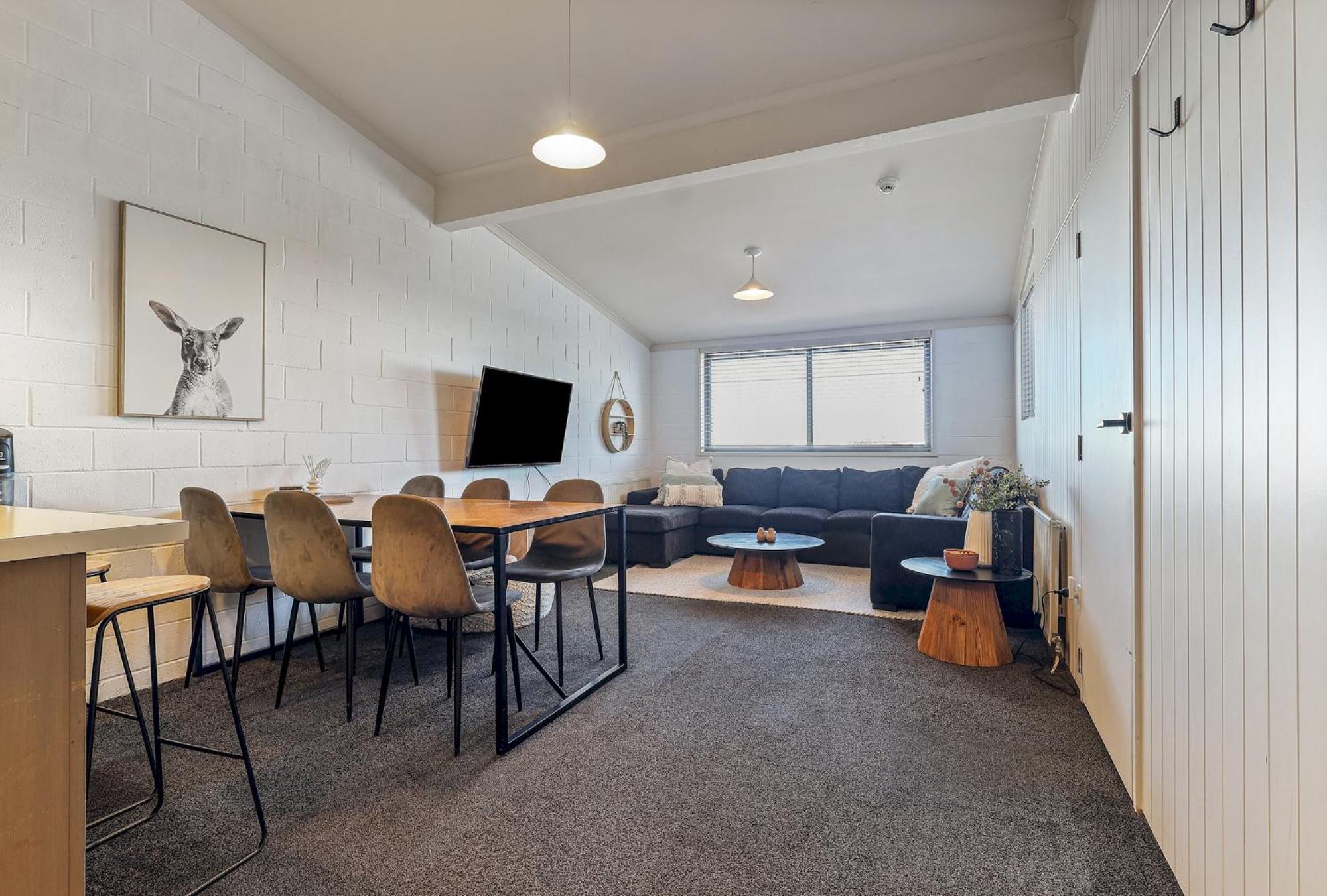Alpine Cabin- Spa/Pool/Sauna 荷斯安山 外观 照片